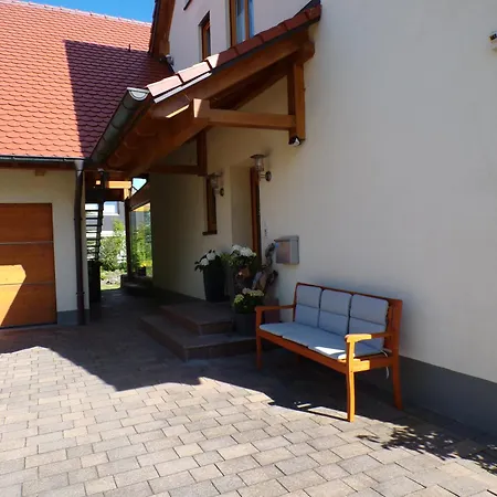 Apartment Mondfaenger , Naehe Playmobil Funpark Und Messezentrum Wilhermsdorf (Furth)
